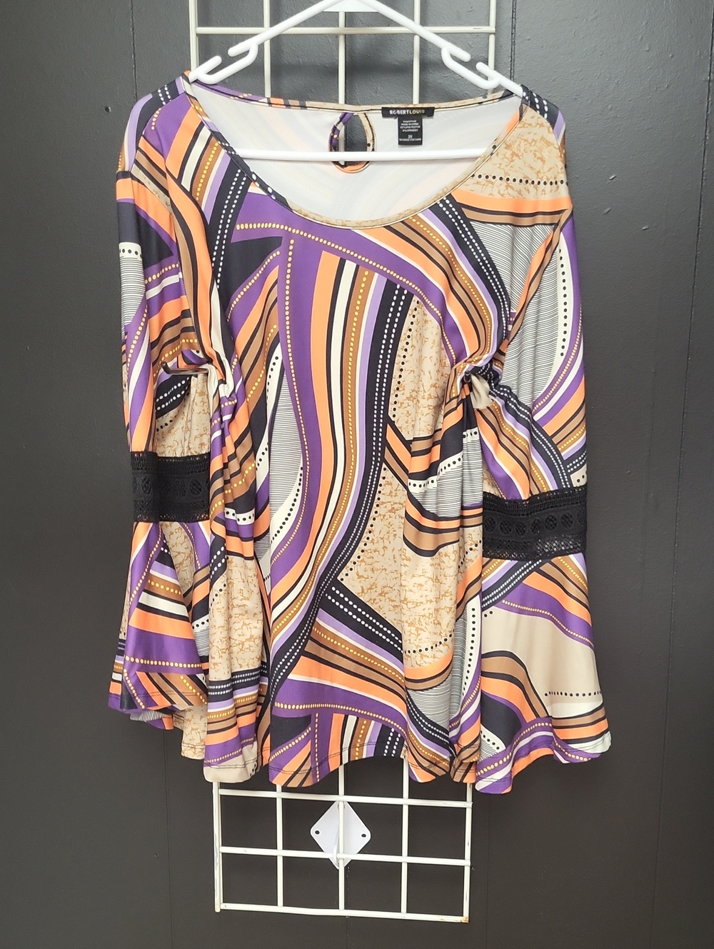 Robert Louis Printed Top with Black Label BELL SLEEVES, 3X